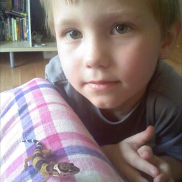 Meet your Posher, R - Picture 4 of 8